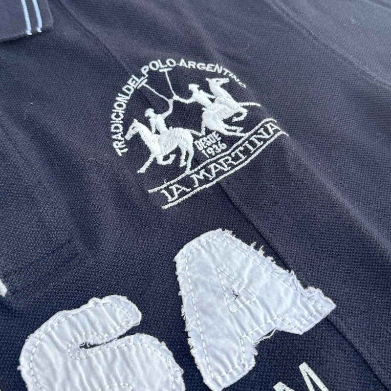 Detailansicht: Sourced limited accessories and clothes La Martina Medow Brick USA poloshirt – Logo, Nähte oder Material