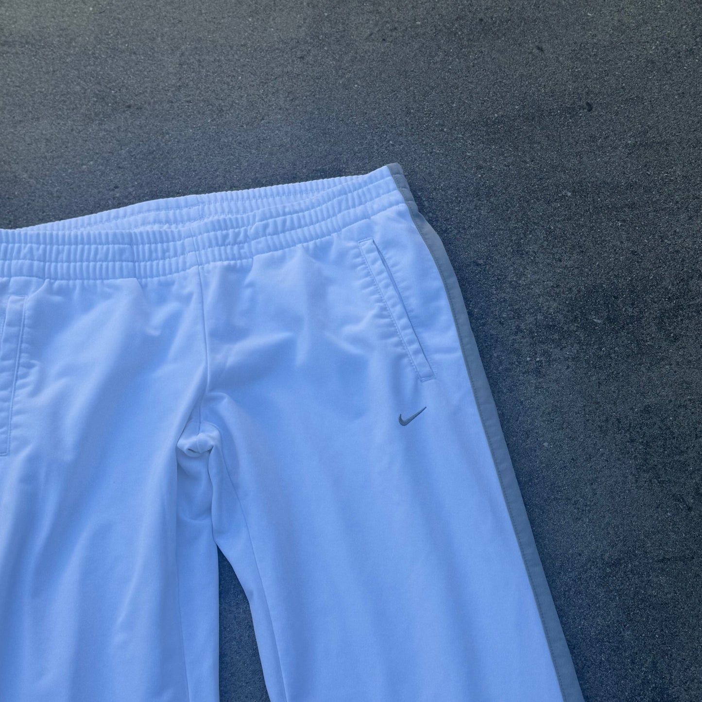 Nike vintage 90s white trackpants
