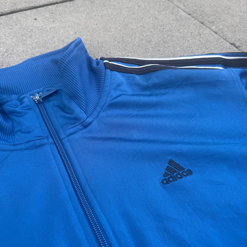 Detailansicht: Sourced limited accessories and clothes Adidas vintage blue oversized track jacket – Logo, Nähte oder Material