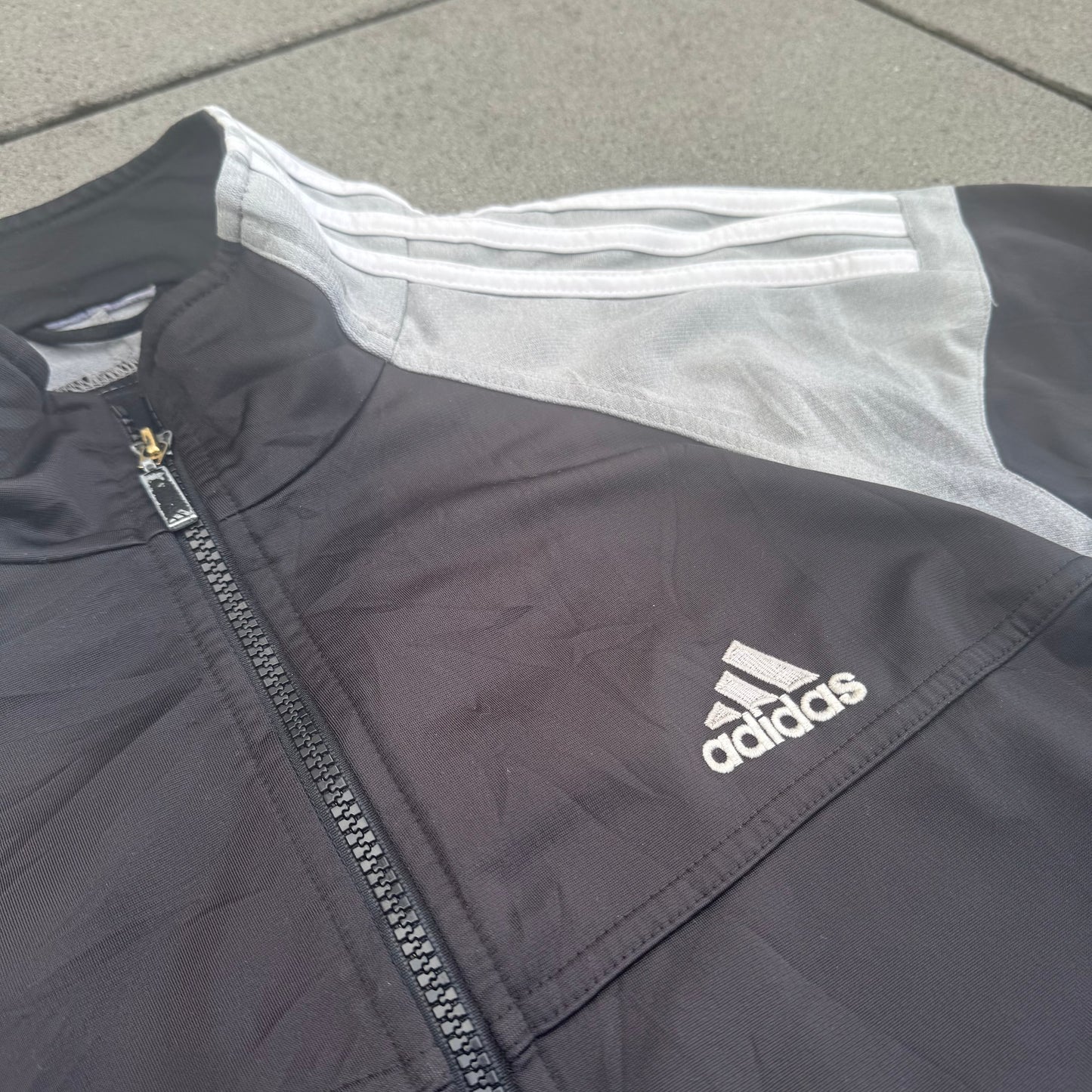 Adidas vintage used track jacket