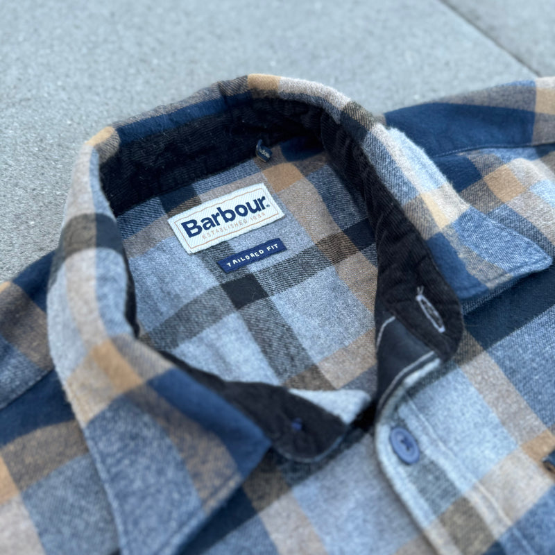 Detailansicht: Sourced limited accessories and clothes Barbour grey checkered light jacket – Logo, Nähte oder Material