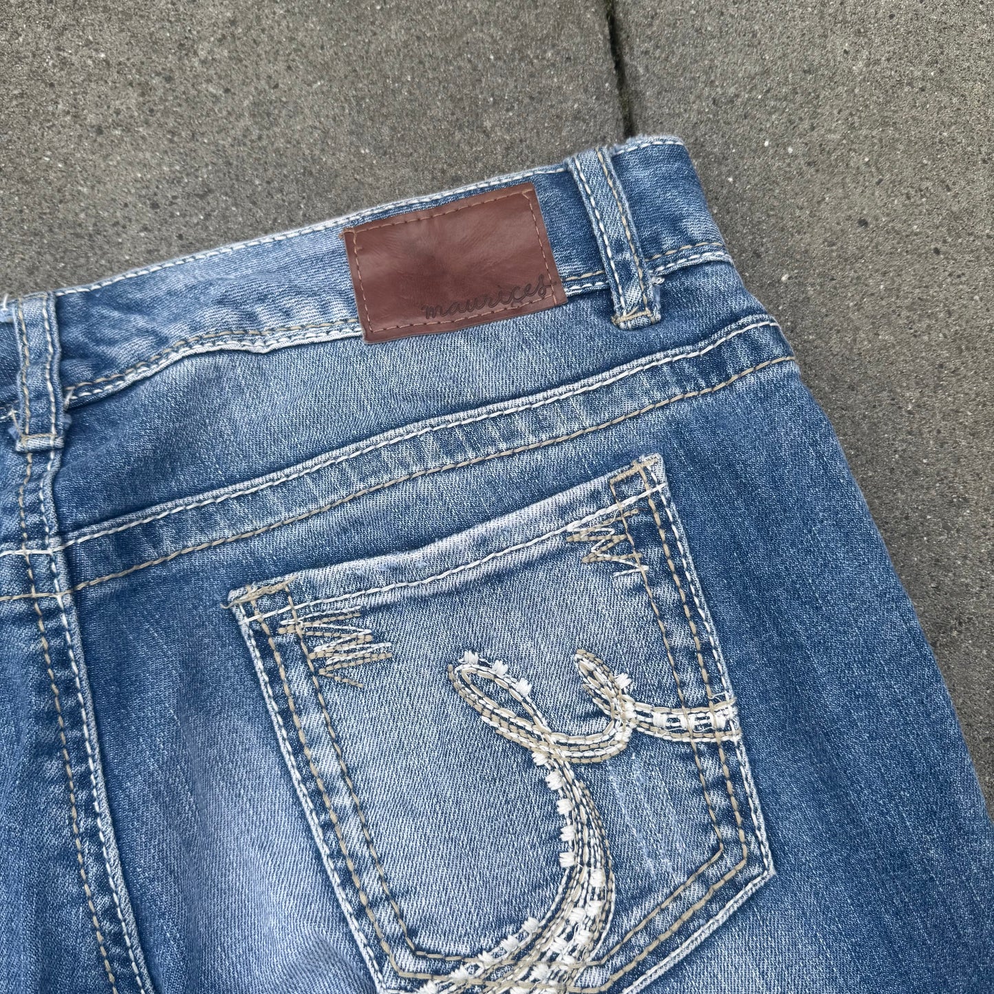 Monrics y2k embroidered bootcut jeans