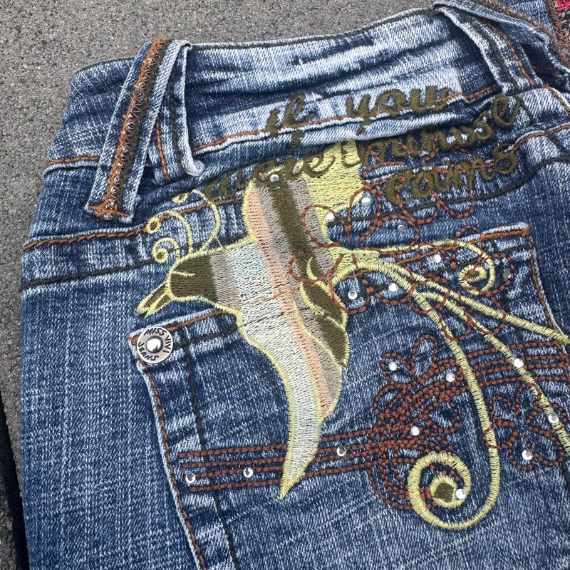 Detailansicht: Sourced limited accessories and clothes Miss Vivi Japanese y2k bootcut jeans – Logo, Nähte oder Material