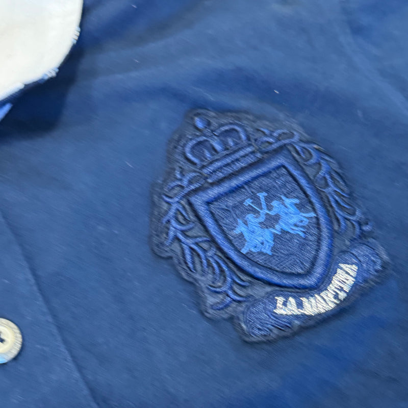 Detailansicht: Sourced limited accessories and clothes La Martina classic navy blue No 3 polo – Logo, Nähte oder Material