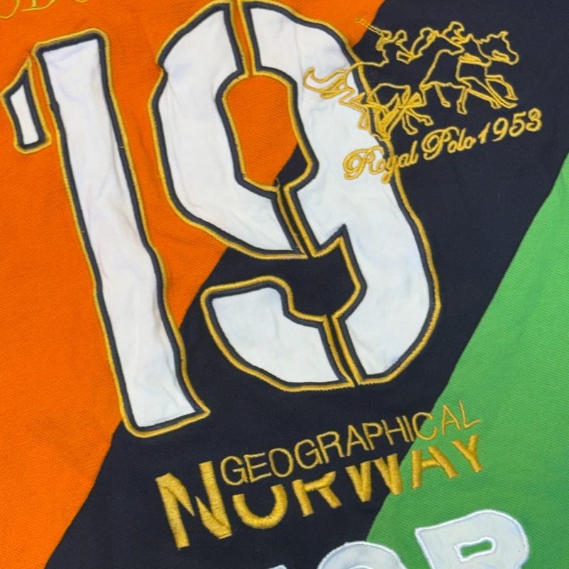 Detailansicht: Sourced limited accessories and clothes Geographical Norway royal polo streetwear – Logo, Nähte oder Material