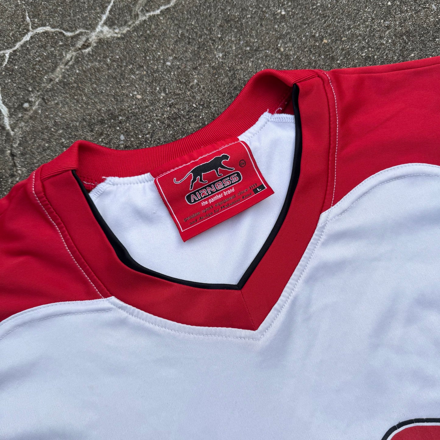 Airness white streetwear style t-shirt