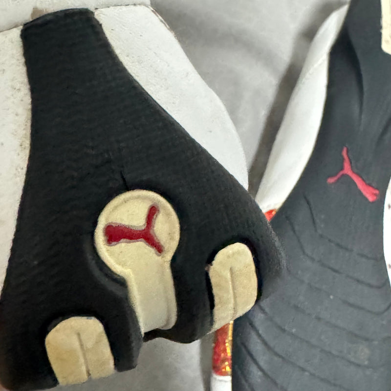 Detailansicht: Sourced limited accessories and clothes Puma Speedcat vintage Y2K white sneakers – Logo, Nähte oder Material