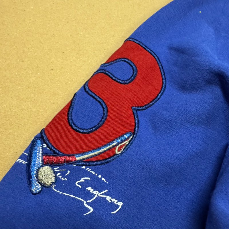 Detailansicht: Sourced limited accessories and clothes Rhone Alpes St. Etienne La Martina sweater – Logo, Nähte oder Material