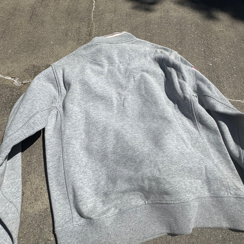 Detailansicht: Sourced limited accessories and clothes Kappa St. Moritz Switzerland streetwear sweat – Logo, Nähte oder Material