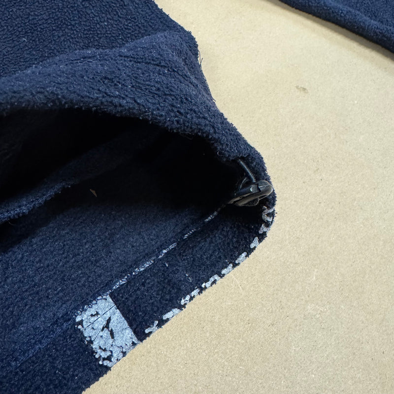 Detailansicht: Sourced limited accessories and clothes La Martina Argentina vintage fleece sweater – Logo, Nähte oder Material