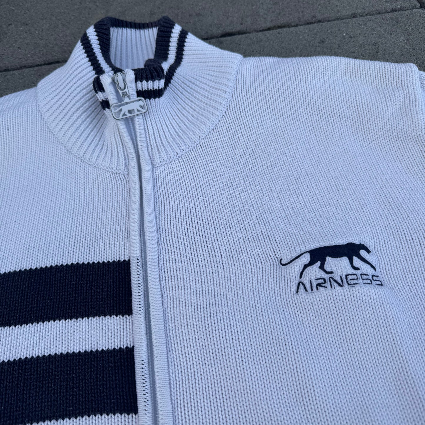 Airness vintage white knitted zip-up jacket