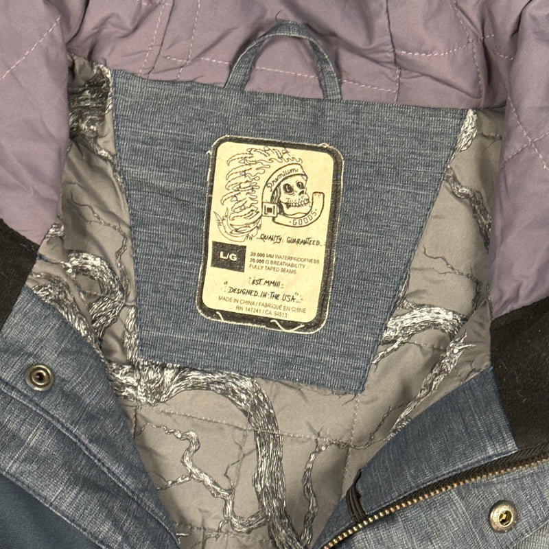 Detailansicht: Sourced limited accessories and clothes Premium goods skijacket – Logo, Nähte oder Material