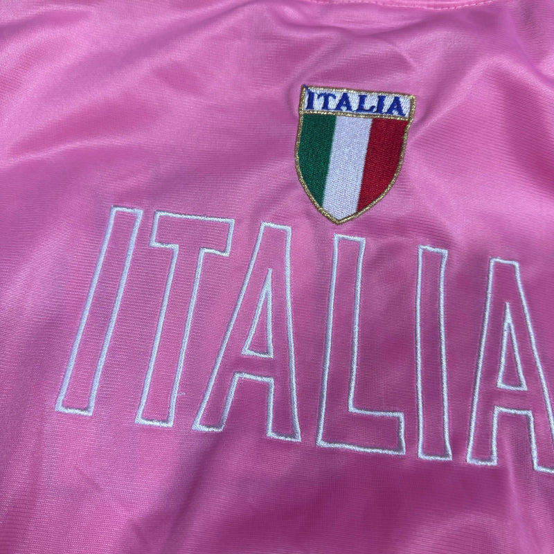 Detailansicht: Sourced limited accessories and clothes Italia pink streetwear style track jacket – Logo, Nähte oder Material