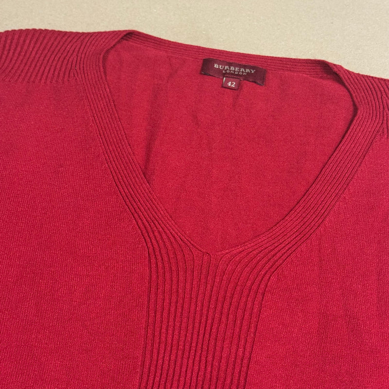 Detailansicht: Sourced limited accessories and clothes Burberry London vintage women’s long sleeve – Logo, Nähte oder Material