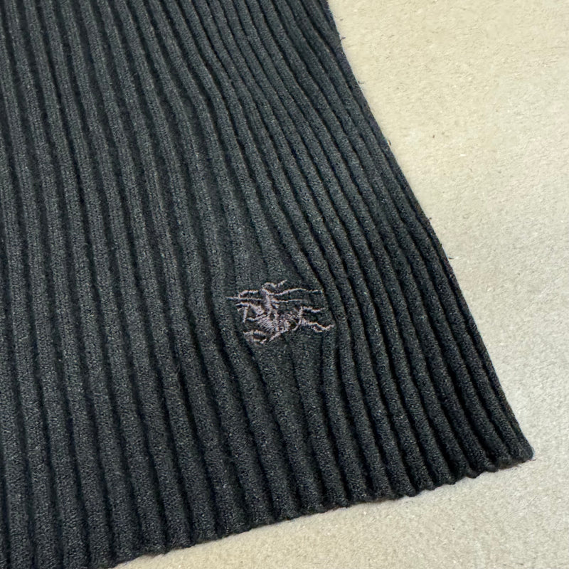 Detailansicht: Sourced limited accessories and clothes Burberry London slim fit women’s long sleeve – Logo, Nähte oder Material