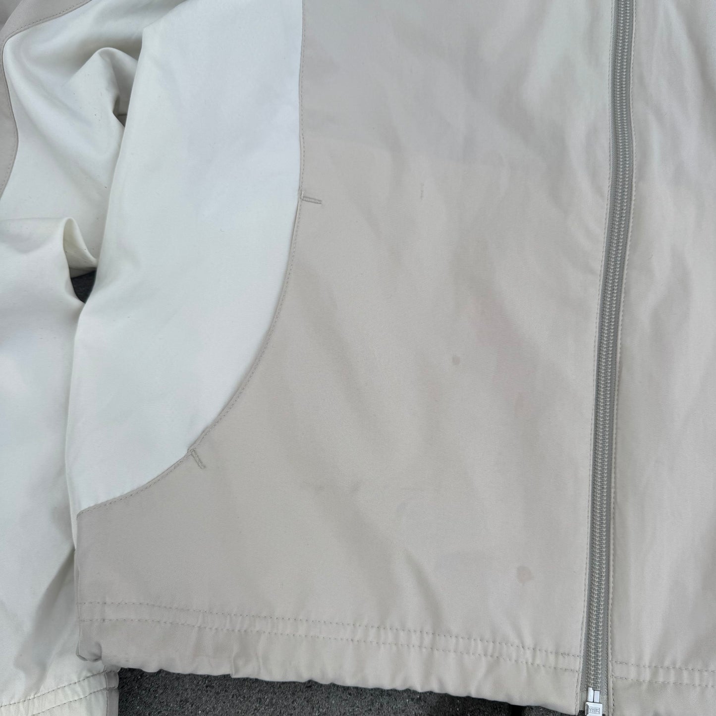 Nike vintage women’s beige track jacket