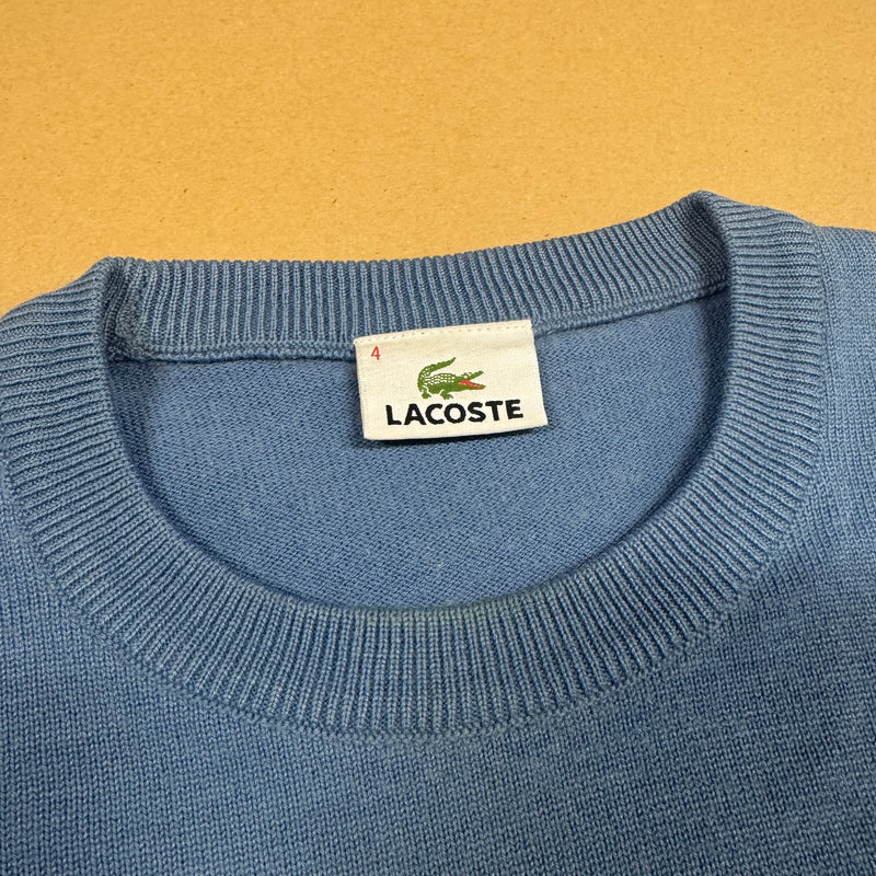 Detailansicht: Sourced limited accessories and clothes Lacoste blue knitted crewneck sweatshirt used – Logo, Nähte oder Material