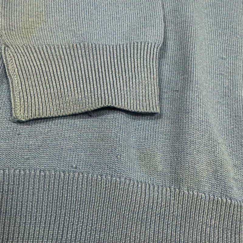 Detailansicht: Sourced limited accessories and clothes Lacoste blue knitted crewneck sweatshirt used – Logo, Nähte oder Material