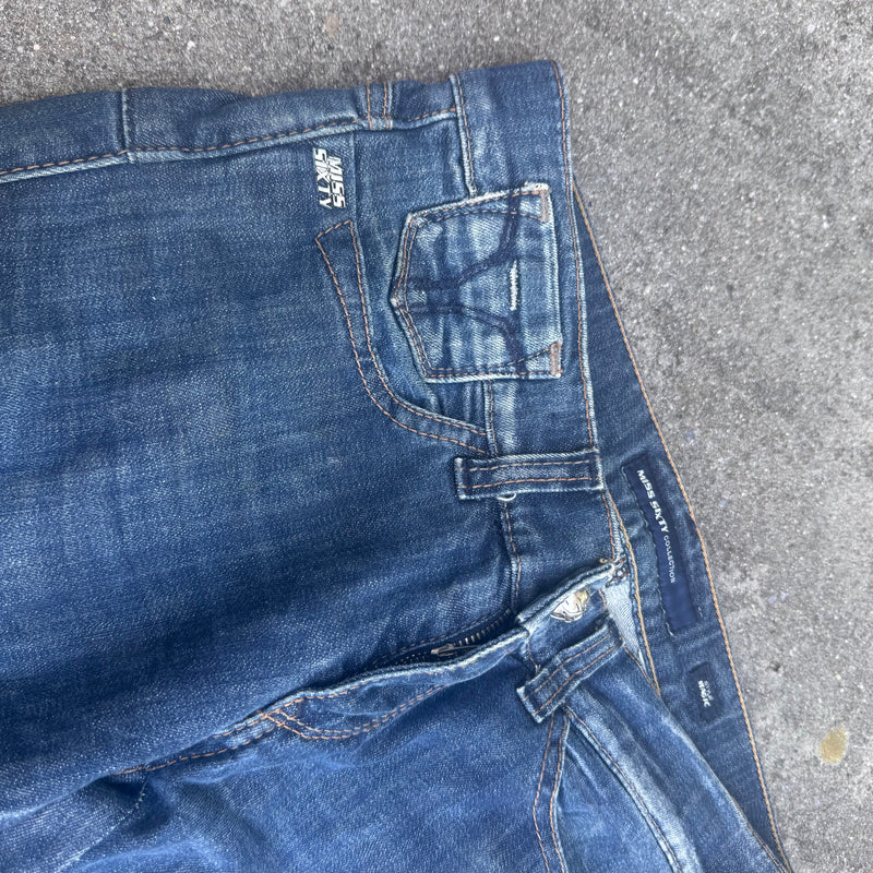 Detailansicht: Sourced limited accessories and clothes Miss Sixty vintage womens jeans – Logo, Nähte oder Material