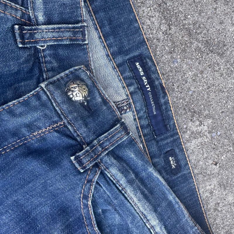 Detailansicht: Sourced limited accessories and clothes Miss Sixty vintage womens jeans – Logo, Nähte oder Material