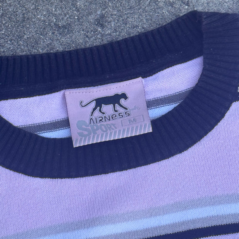 Detailansicht: Sourced limited accessories and clothes Airness sport retro pink striped sweater – Logo, Nähte oder Material