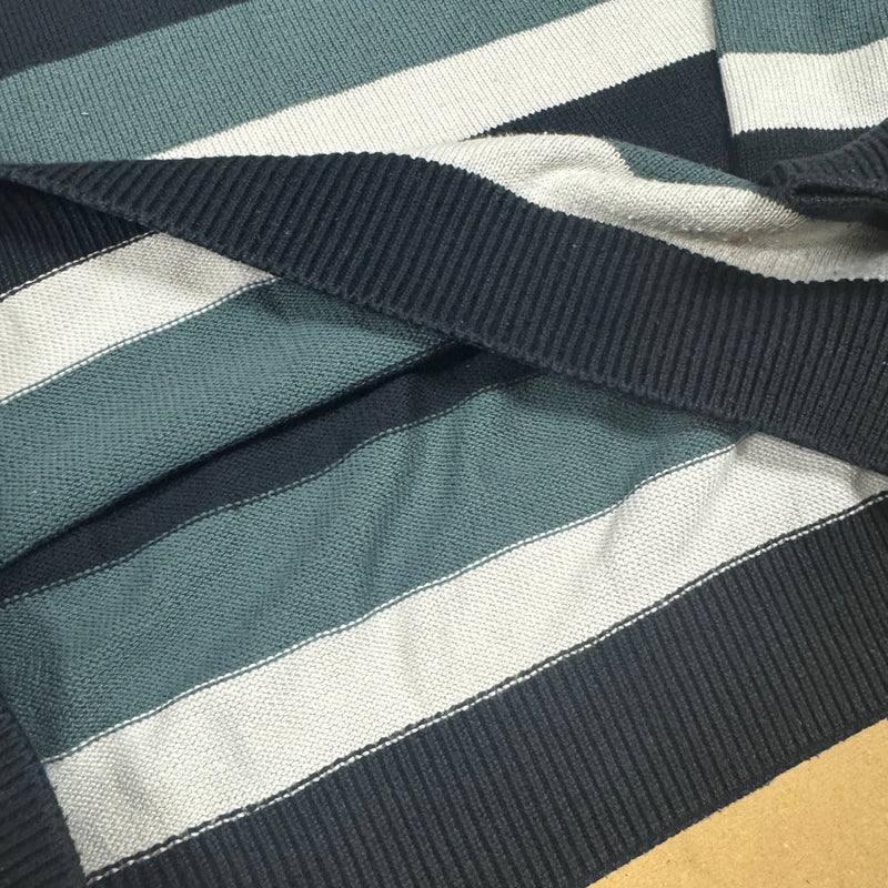 Detailansicht: Sourced limited accessories and clothes Vintage Lacoste striped knitted sweater – Logo, Nähte oder Material