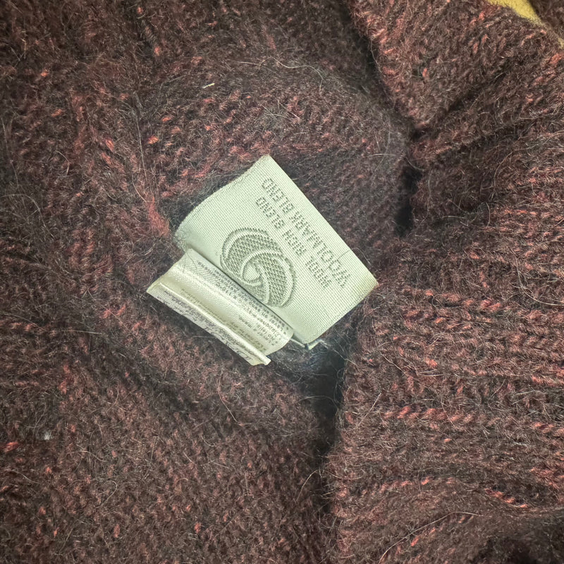 Detailansicht: Sourced limited accessories and clothes Vintage Lacoste women’s slightly cropped wool sweatshirt – Logo, Nähte oder Material