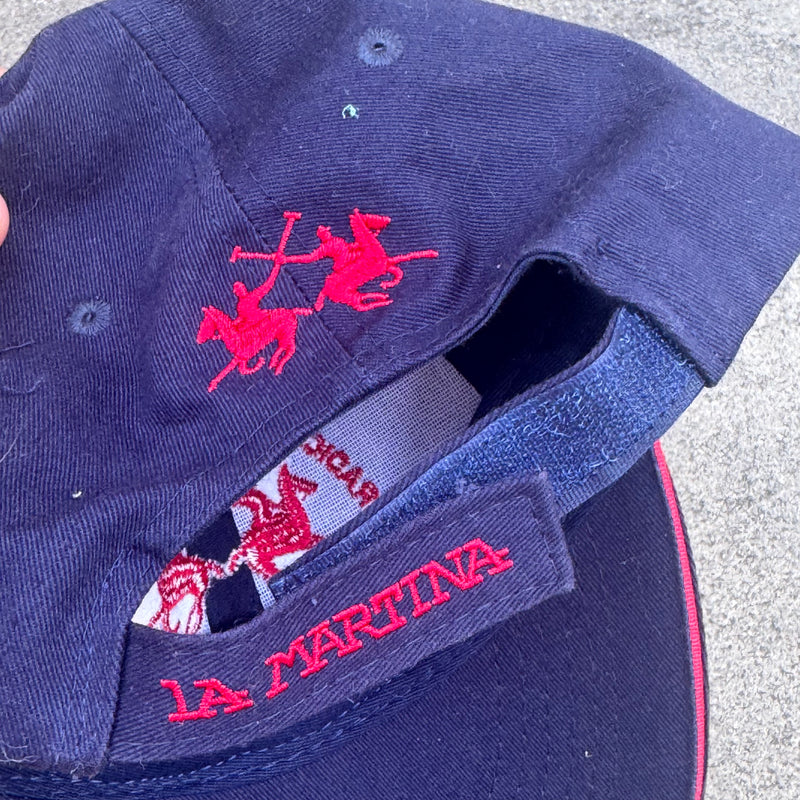 Detailansicht: Sourced limited accessories and clothes La Martina vintage blue cap – Logo, Nähte oder Material