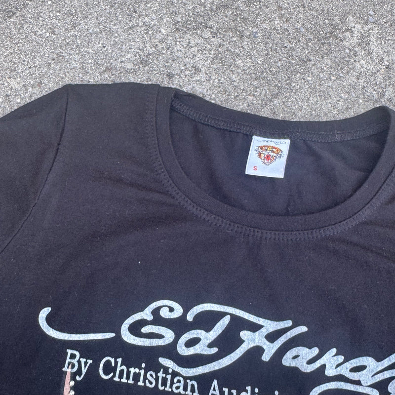 Detailansicht: Sourced limited accessories and clothes Ed Hardy skull & rose vintage top – Logo, Nähte oder Material