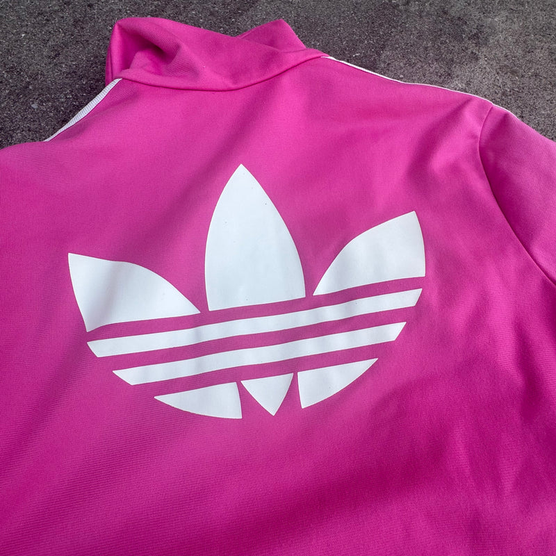 Detailansicht: Sourced limited accessories and clothes Adidas Firebird y2k pink track jacket – Logo, Nähte oder Material