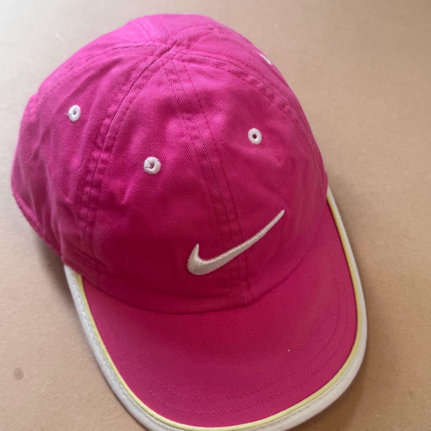 Pink vintage 90s Nike cap