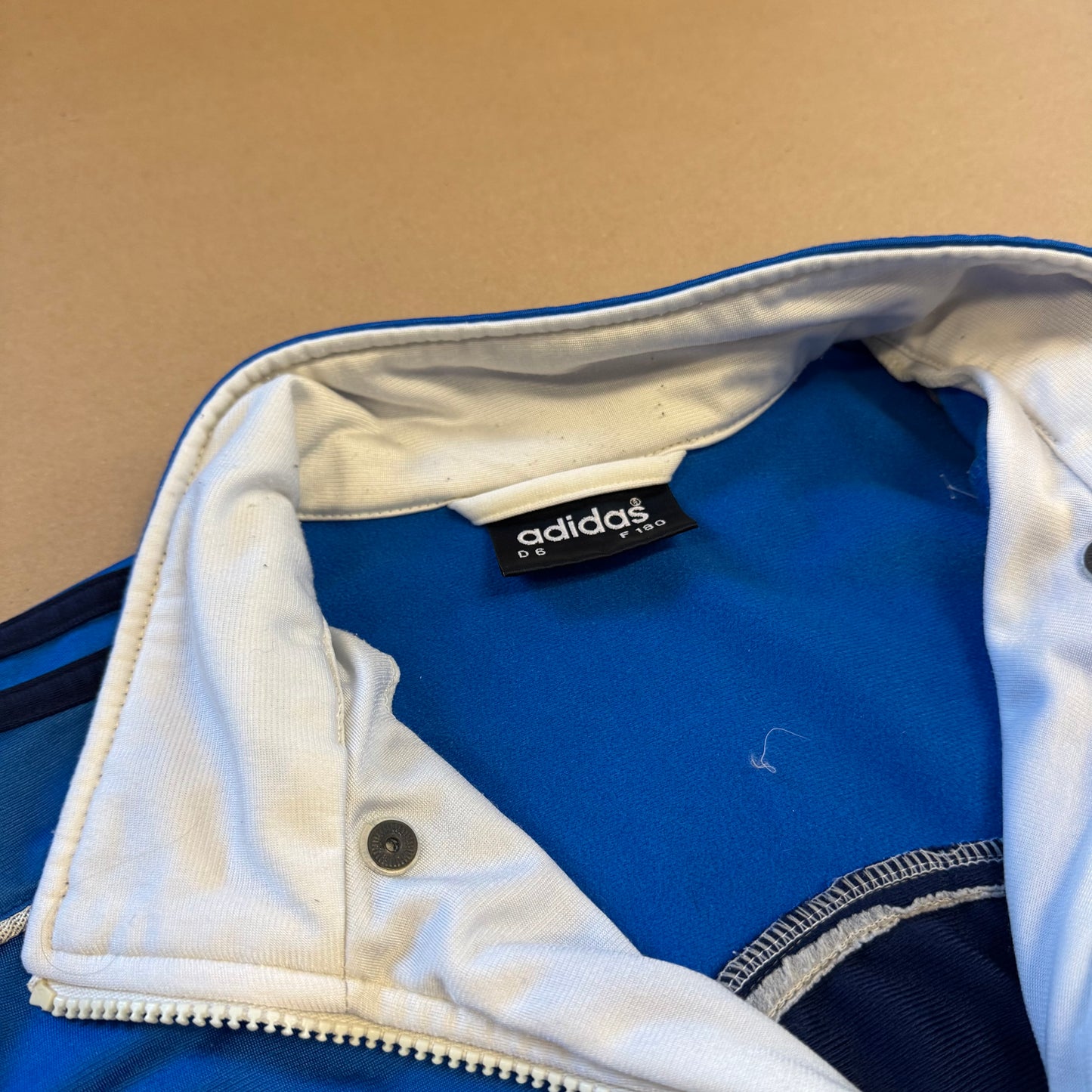 Adidas vintage 90s white track jacket