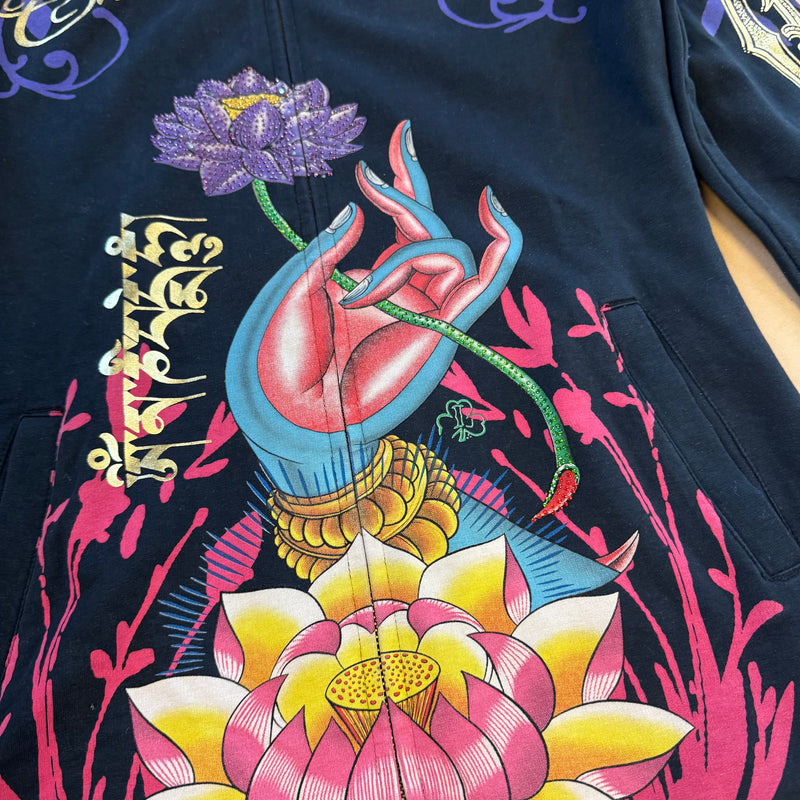 Detailansicht: Sourced limited accessories and clothes Christian Audigier y2k rhinestones zip-up – Logo, Nähte oder Material