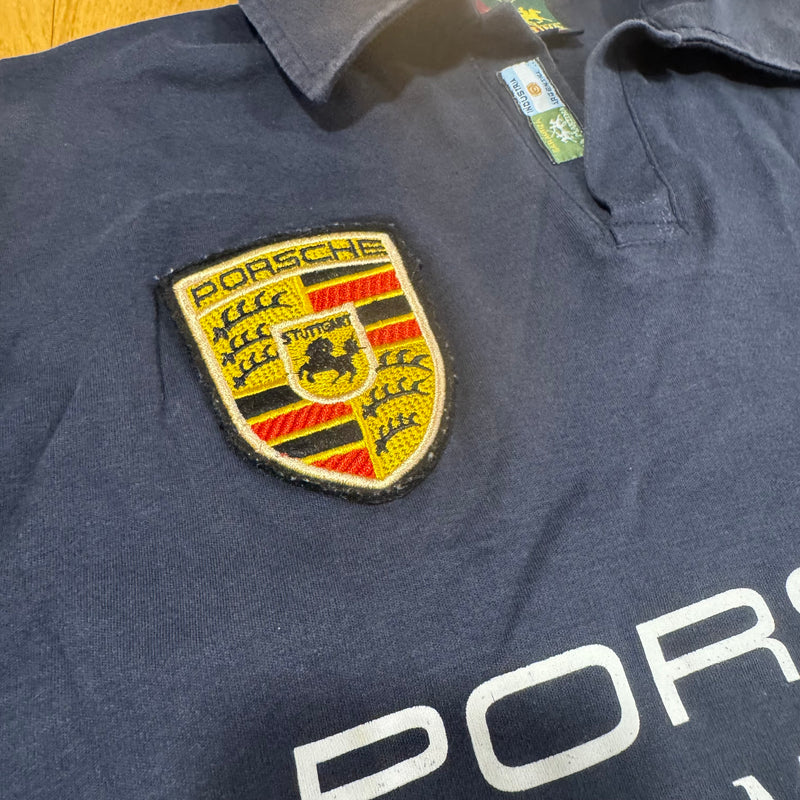 Detailansicht: Sourced limited accessories and clothes La Martina Porsche longsleeve – Logo, Nähte oder Material