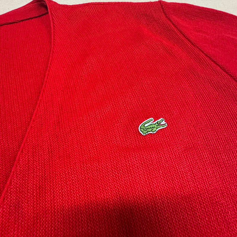 Detailansicht: Sourced limited accessories and clothes Lacoste vintage red knitted cardigan – Logo, Nähte oder Material