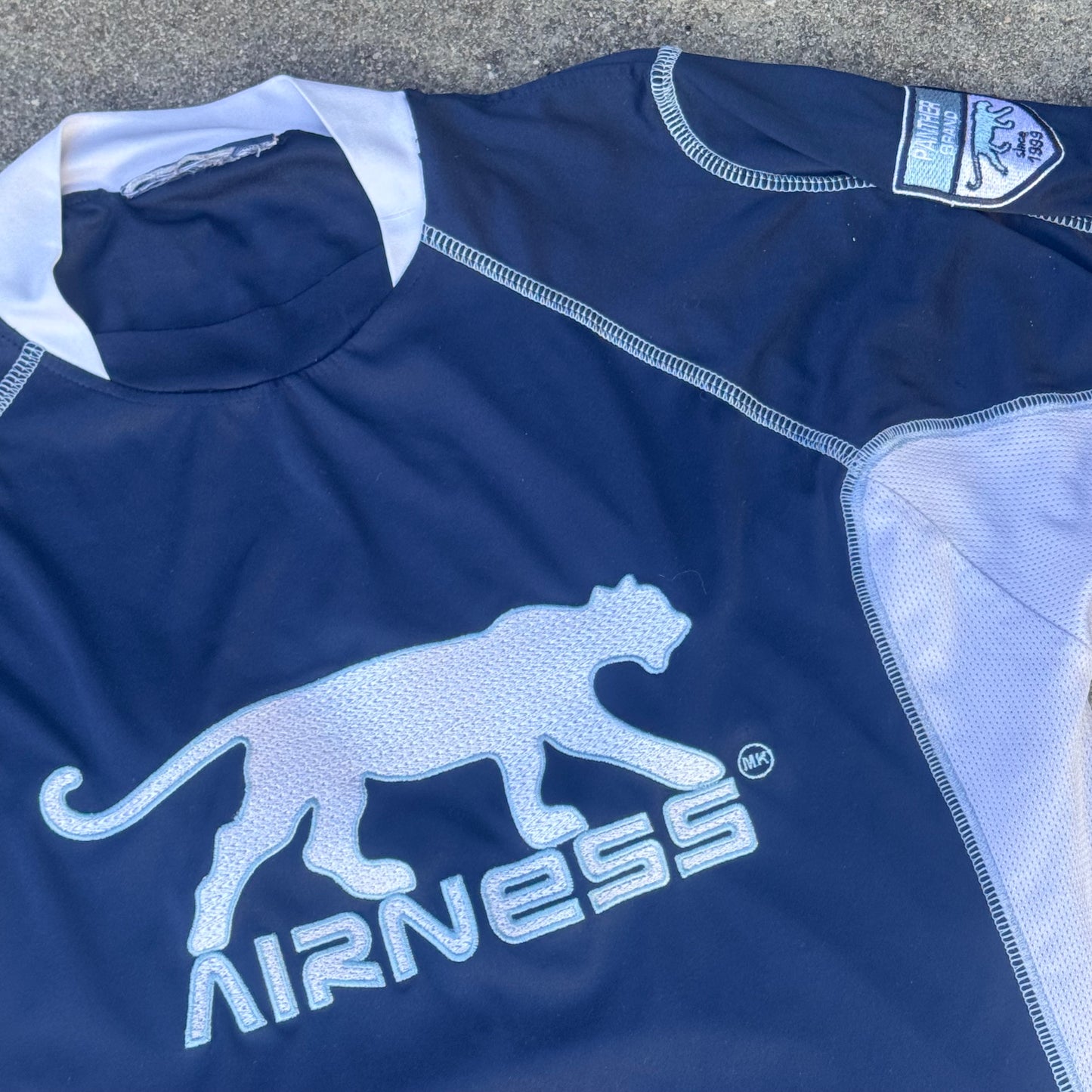 Airness streetwear 00s sports t-shirt
