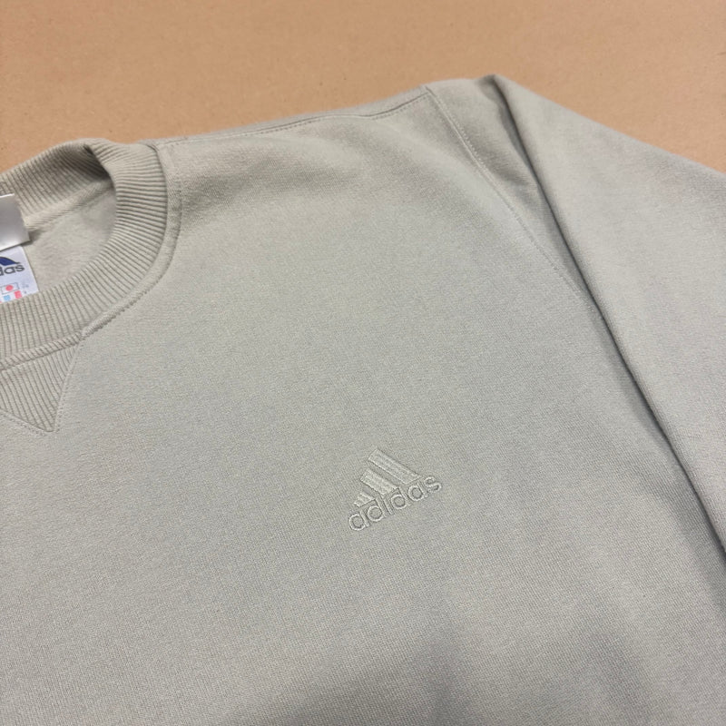 Detailansicht: Sourced limited accessories and clothes Adidas cream vintage sweatshirt – Logo, Nähte oder Material