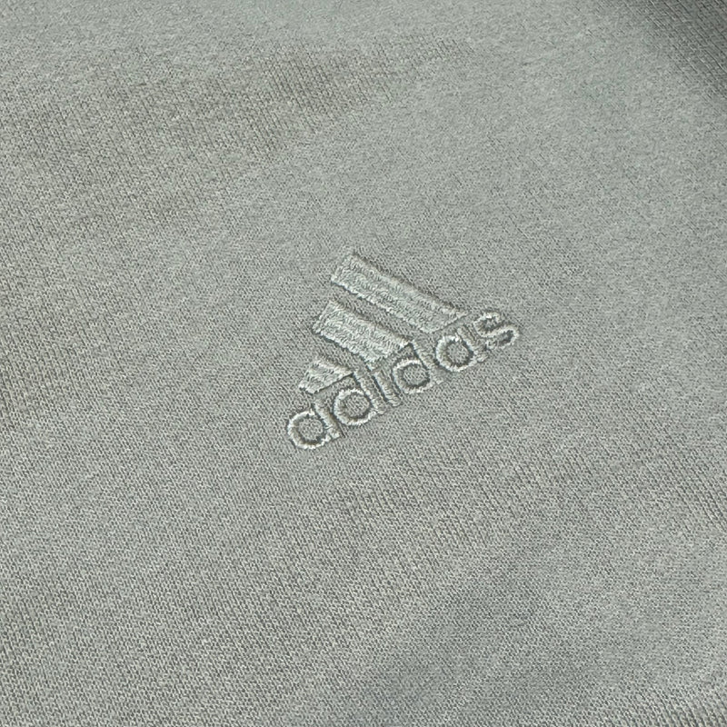 Detailansicht: Sourced limited accessories and clothes Adidas cream vintage sweatshirt – Logo, Nähte oder Material