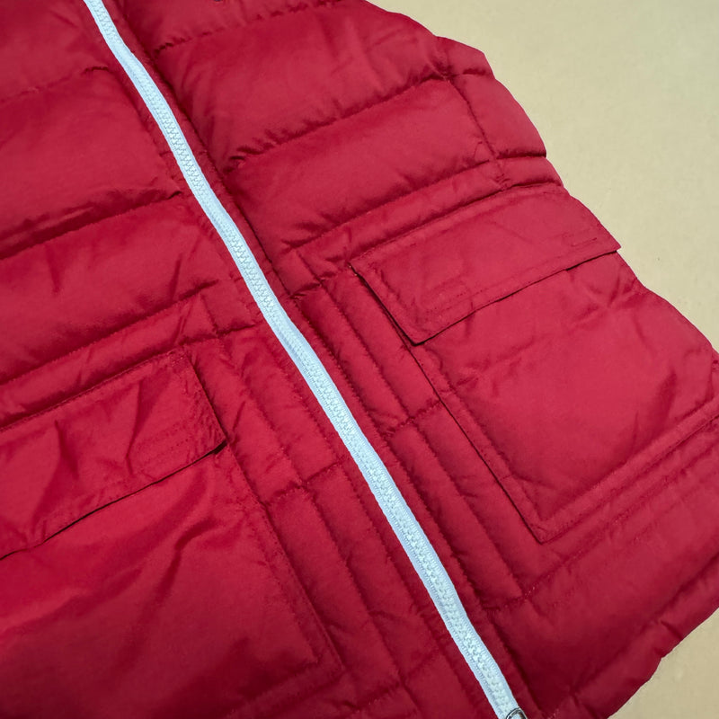 Detailansicht: Sourced limited accessories and clothes Nike vintage 90s reversible puffer vest – Logo, Nähte oder Material