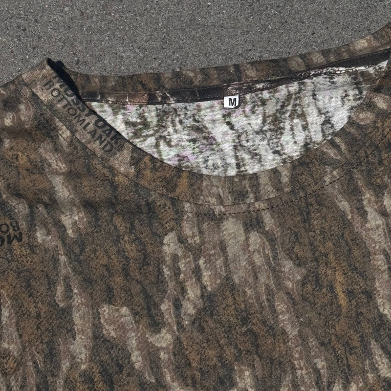 Detailansicht: Sourced limited accessories and clothes Yankees custom made camouflage light longsleeve – Logo, Nähte oder Material
