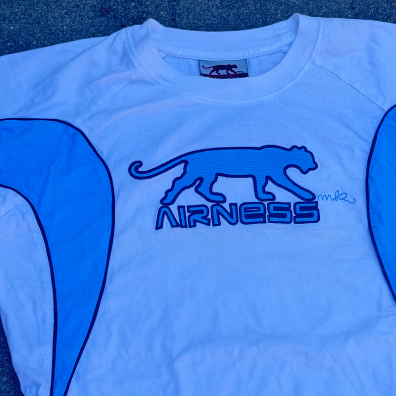 Detailansicht: Sourced limited accessories and clothes Airness streetwear white t-shirt – Logo, Nähte oder Material