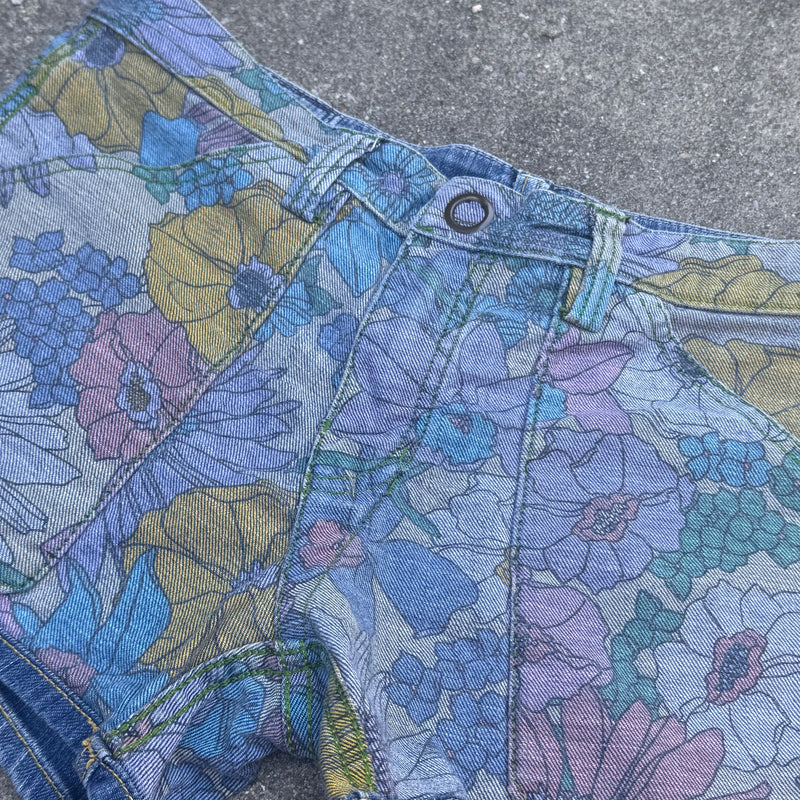 Detailansicht: Sourced limited accessories and clothes Miss Sixty floral reversible vintage skirt – Logo, Nähte oder Material