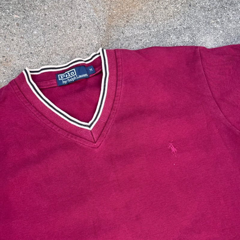 Detailansicht: Sourced limited accessories and clothes Polo Ralph Lauren burgundy V-neck sweater – Logo, Nähte oder Material