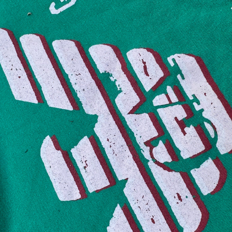 Detailansicht: Sourced limited accessories and clothes Giorgio Armani vintage green graphic t-shirt – Logo, Nähte oder Material