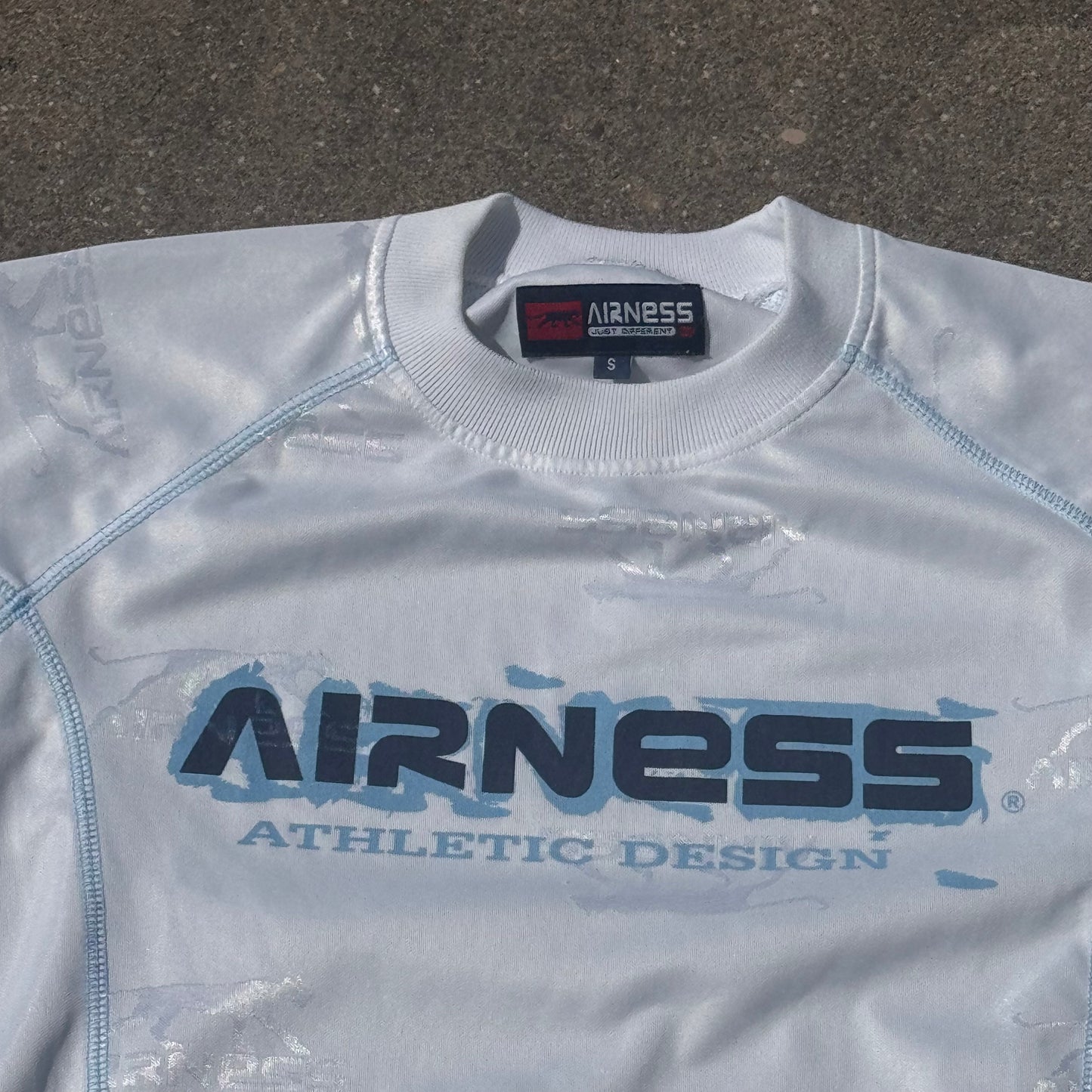 Airness streetwear 00s white t-shirt