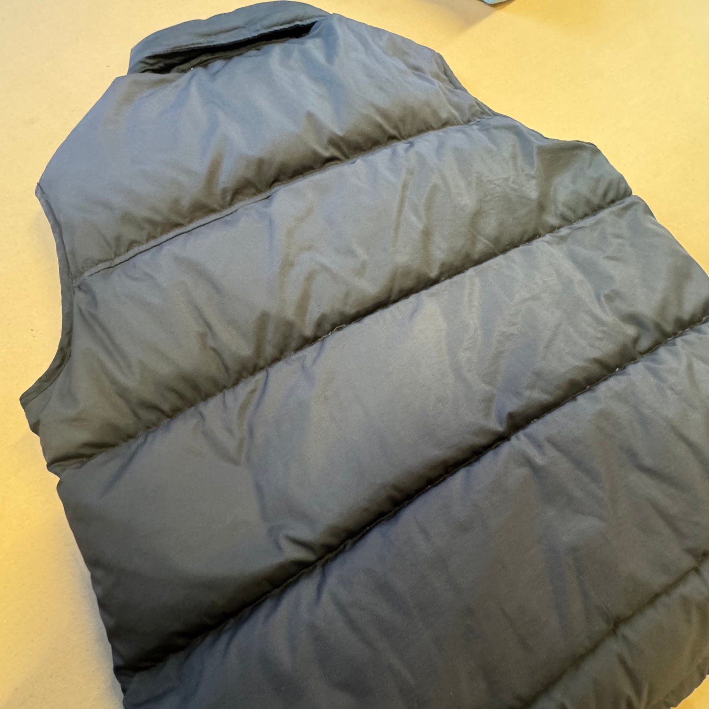Nike 90s streetwear down vest