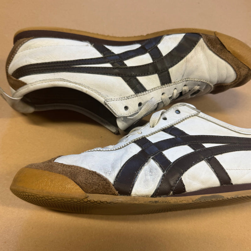 Detailansicht: Sourced limited accessories and clothes Asics Onitsuka Tiger OG white shoes – Logo, Nähte oder Material