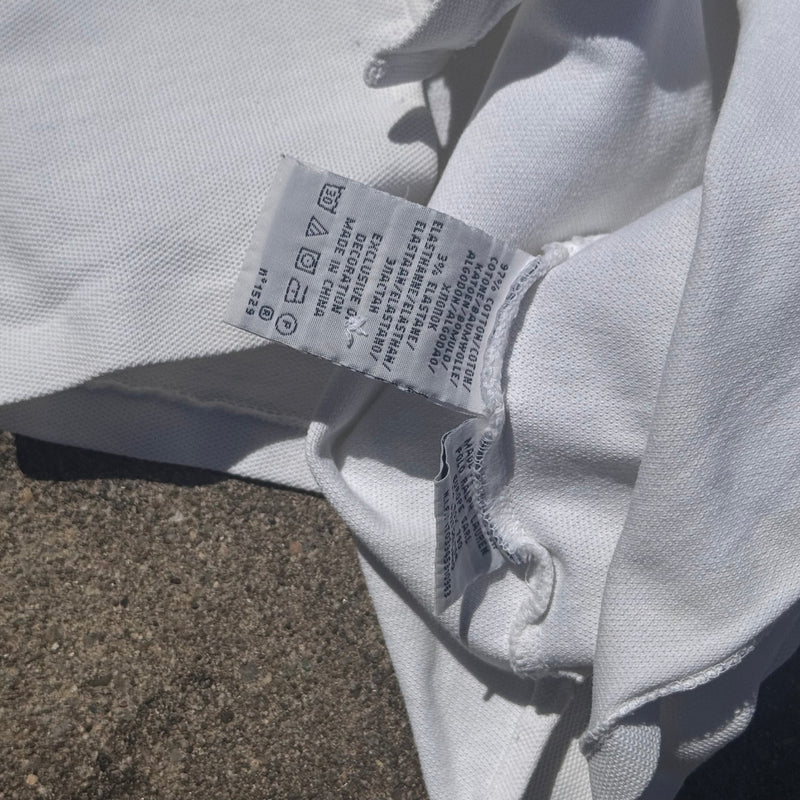Detailansicht: Sourced limited accessories and clothes Polo Ralph Lauren womens vintage white polo – Logo, Nähte oder Material