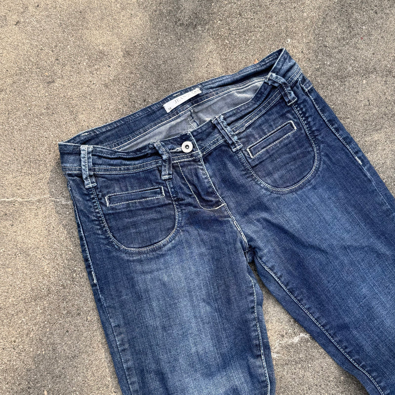 Detailansicht: Sourced limited accessories and clothes J’eans U vintage bootcut wide leg jeans – Logo, Nähte oder Material