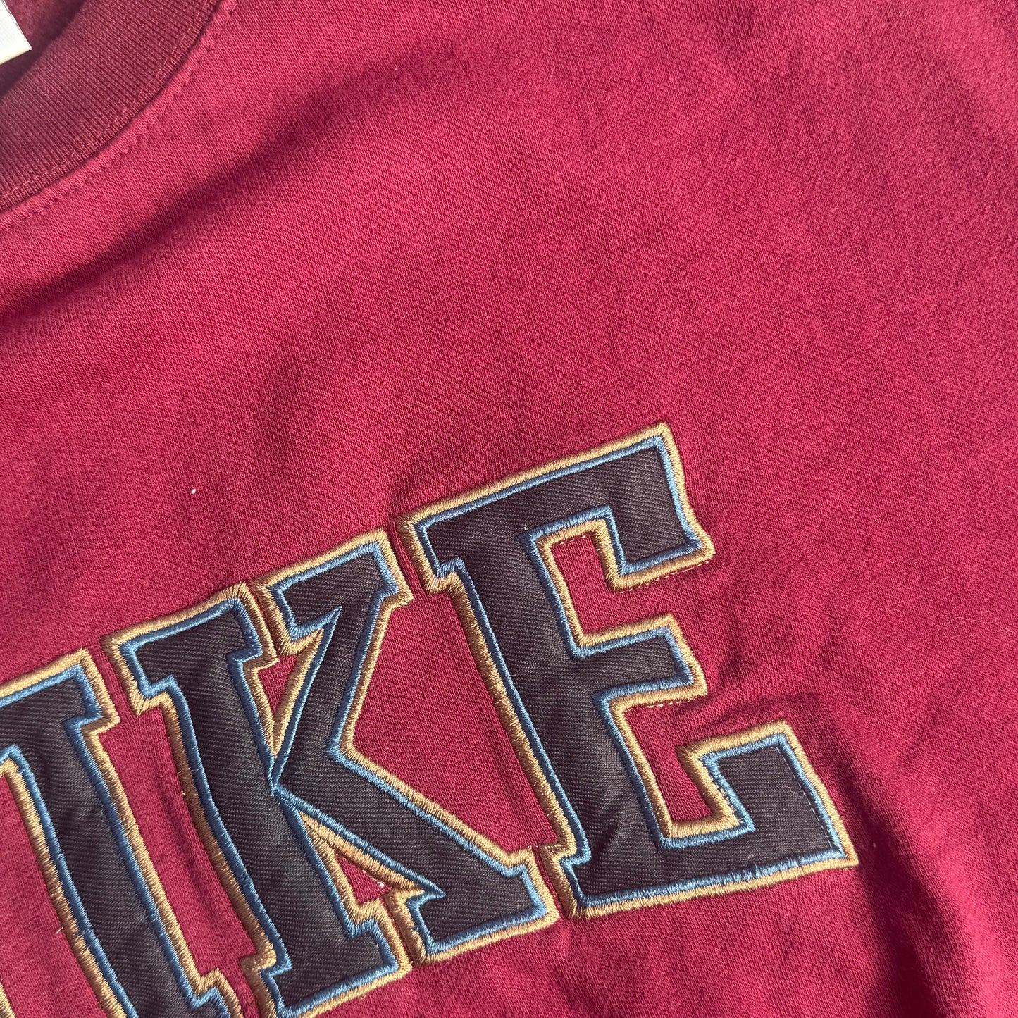 Nike vintage 90s burgundy sweatshirt